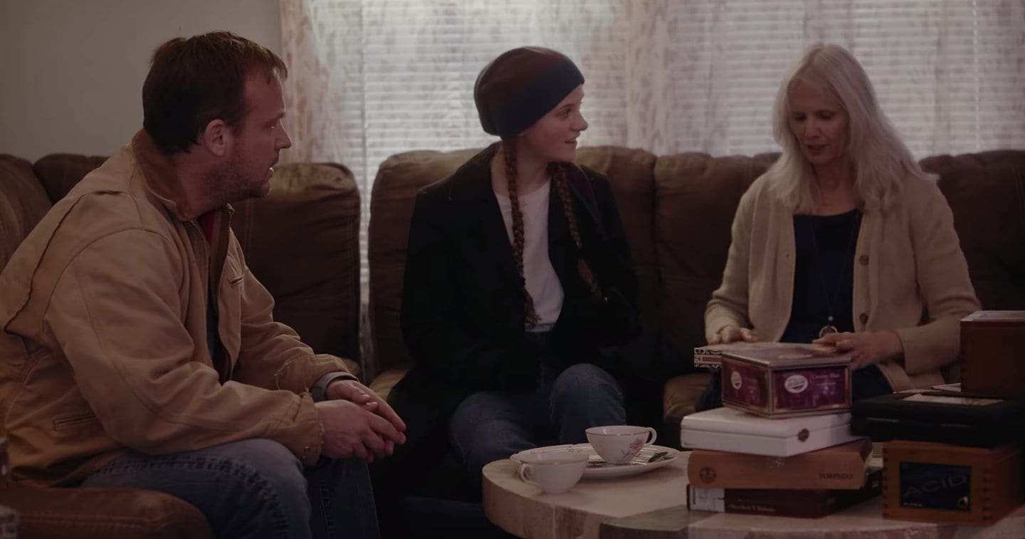 Buttons: Feel-Good Holiday Film