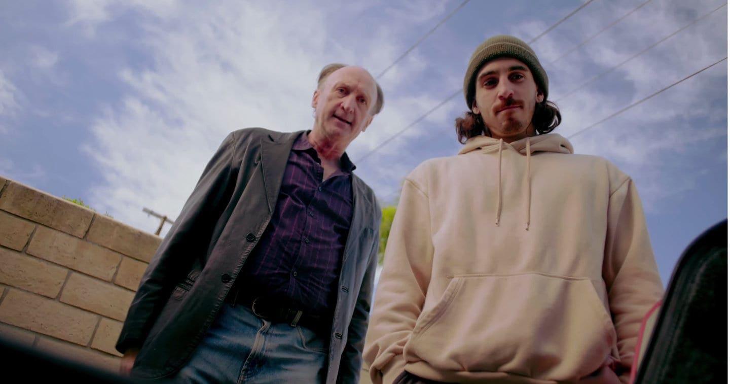 Dead Ringer: Fresh Spin On Crime Comedy