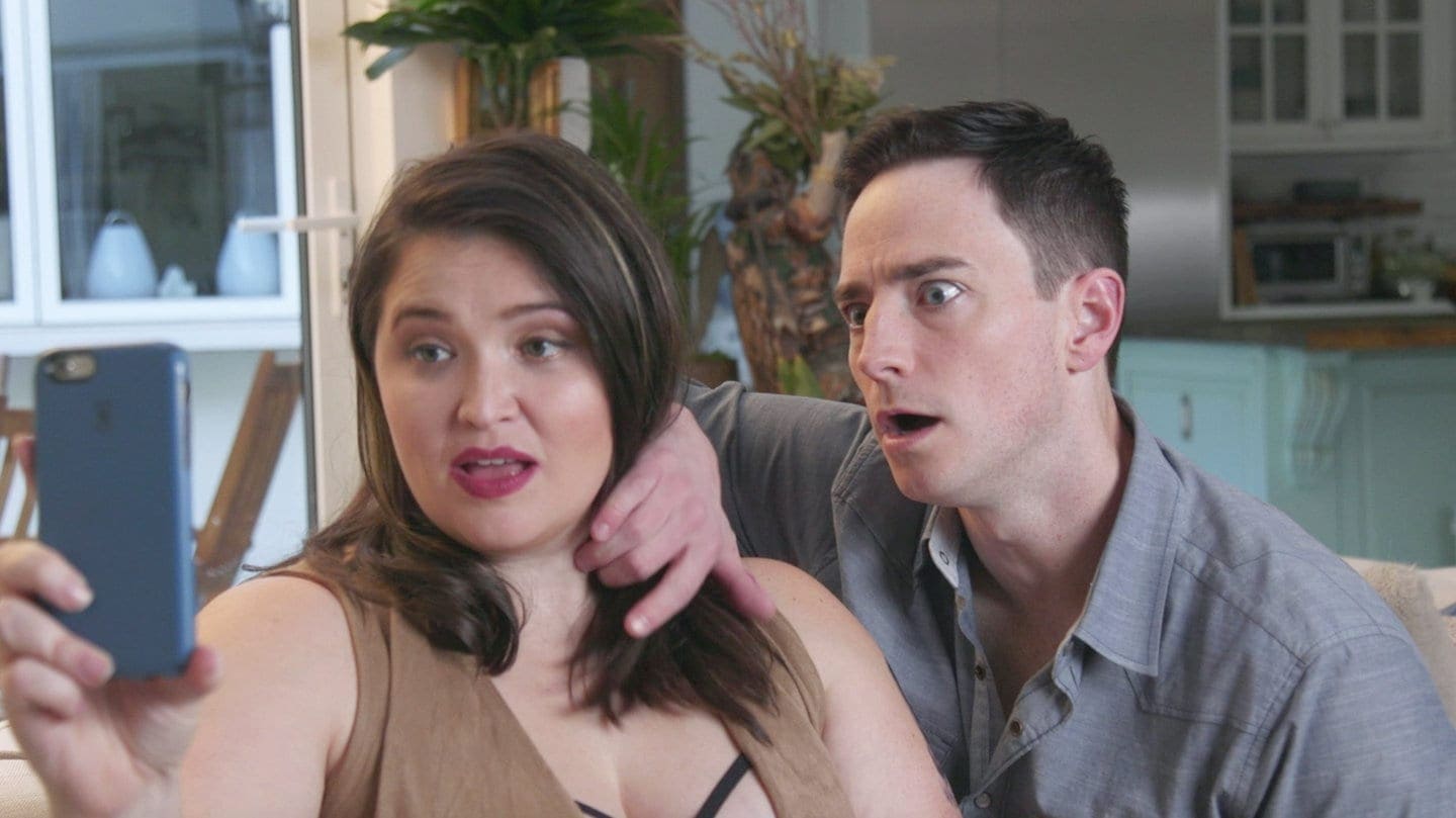 Home Entertainment: Voyeuristic Narrative Running From Comedy To Horror