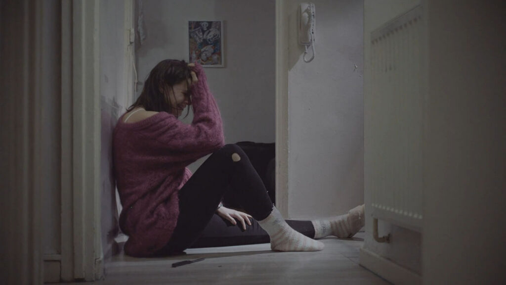 The Gossip: The How-To Of Breaking A Friend’s Heart