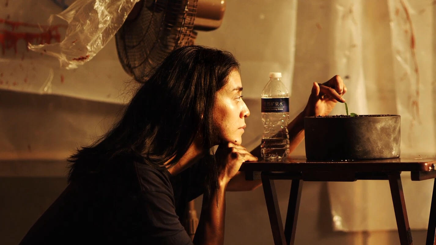 Bubble: The Real and Theatrical Drama of Plastic