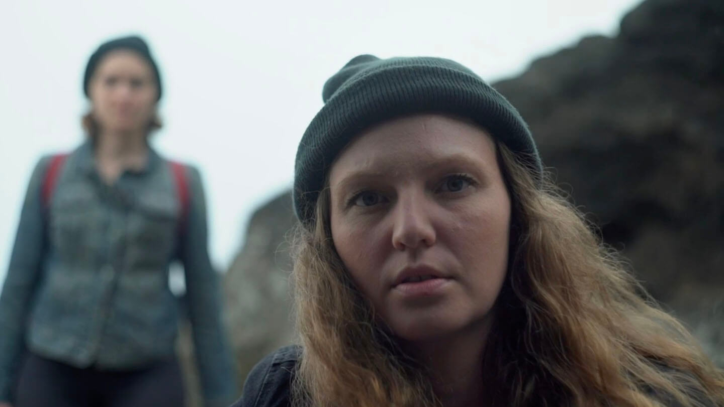 Wrap Me in a Sheet: A Compelling Drama That Seamlessly Blends Exuberance and Fragility