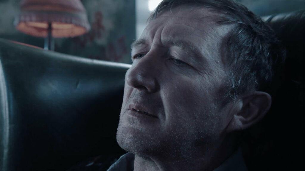 Waving: A Psychological Drama That Explores The Nooks Of One’s Mind