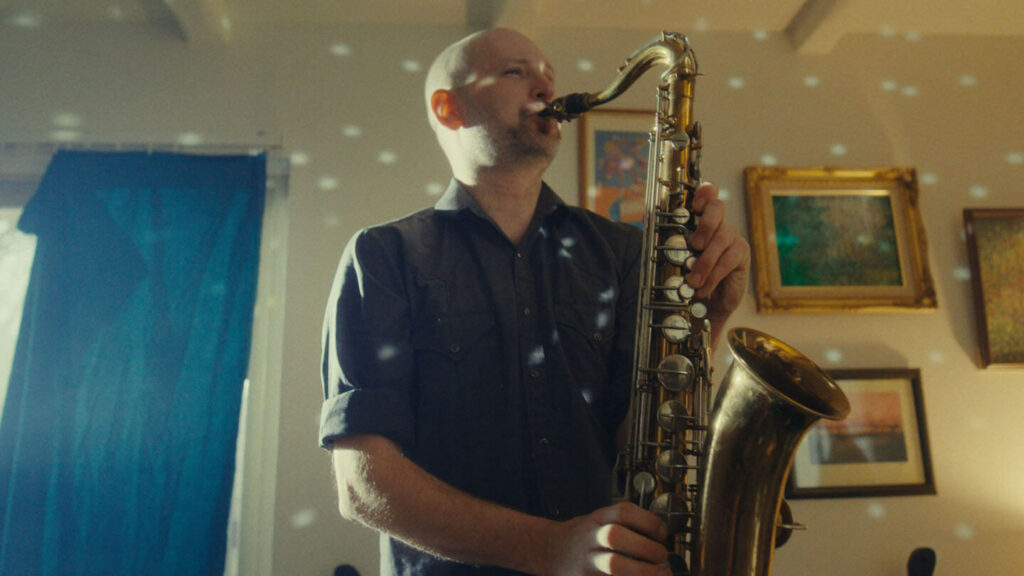 Dumpster Archaeology: The Art of Rediscovering in Jazzy Docu on Dumpster Diving