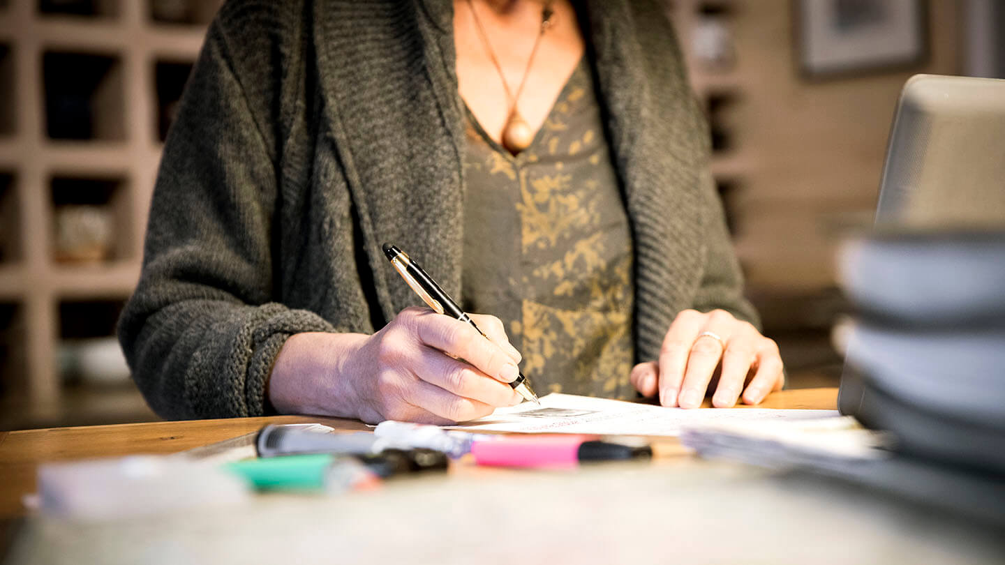 5 Tips to Get Faster Approval on Your Script Ideas - Indie Shorts Mag
